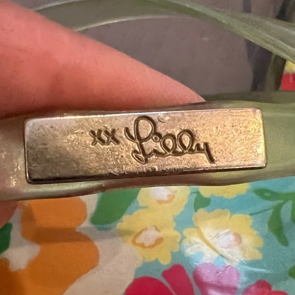 Lilly Pulitzer  Women's Flip Flops size 8